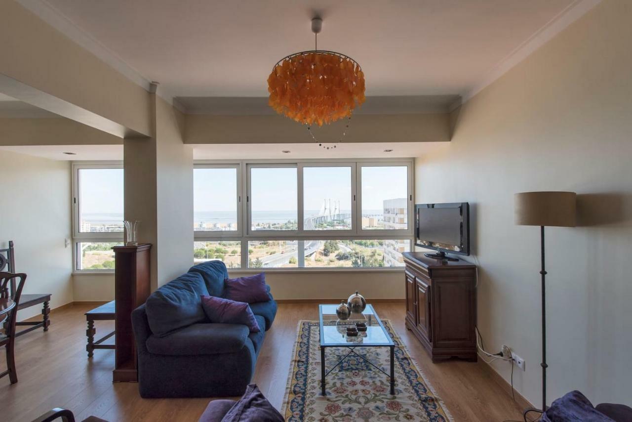 A View To The River Tejo - Sixtyfive Boutique Home Lisabona Exterior foto